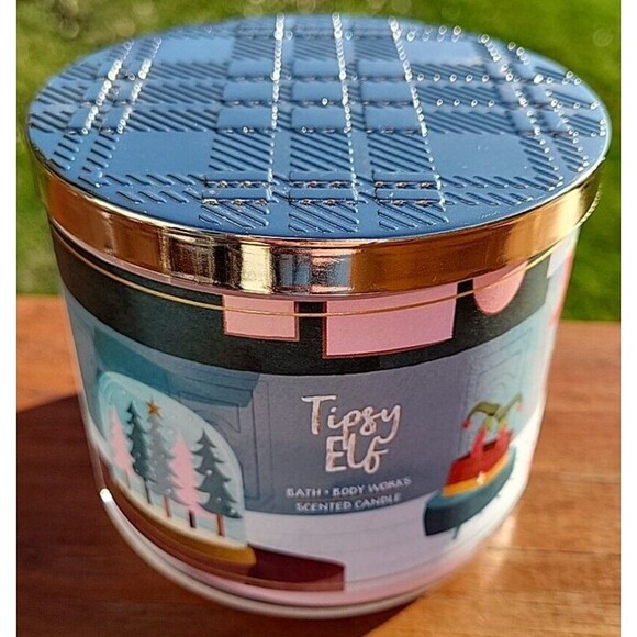BATH & BODY WORKS Tipsy Elf Vanilla Nutmeg Butter Rum CANDLE 3 WICK - Picture 3 of 10